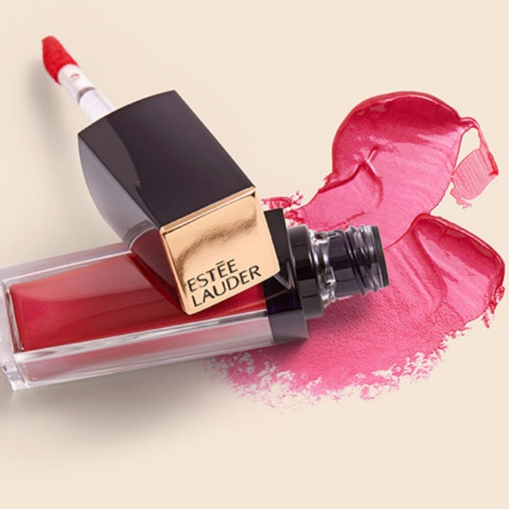 ESTÉE LAUDER Pure Color Envy Paint-On Liquid LipColor in Glo Coral